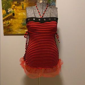 A pretty punk red/black striped halter top. 😊